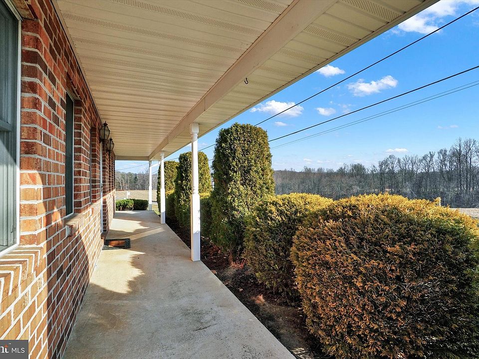 560 Fawn Grove Rd, Fawn Grove, PA 17321 Zillow