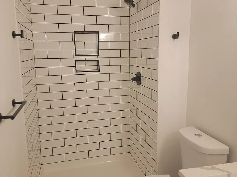 12110 N Freya St — Photo 11