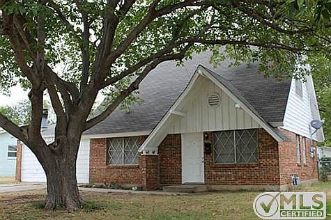 1st image of 317 Thompson Dr