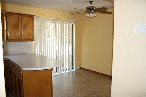 4th image of 803 Ponderosa Pne