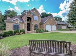 12615 Meadows Edge Ln, Little Rock, AR 72211