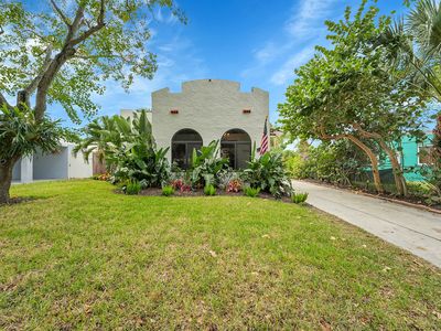 5211 Garden Avenue, West Palm Beach, FL, 33405