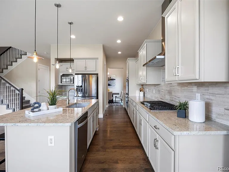 10659 Montecito Dr — Photo 13