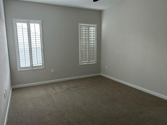 5th image of 10517 W Albert Ln