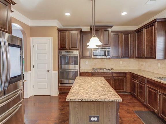 2nd image of 2452 Barn Horse Ct