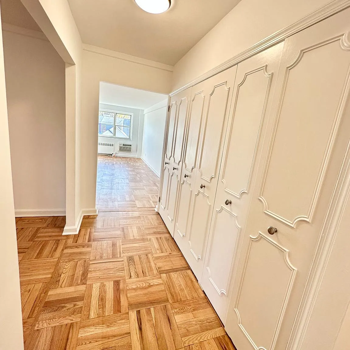 Latches Lane Condo — Photo 4