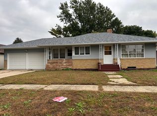 411 S Willow St, Paullina, IA 51046
