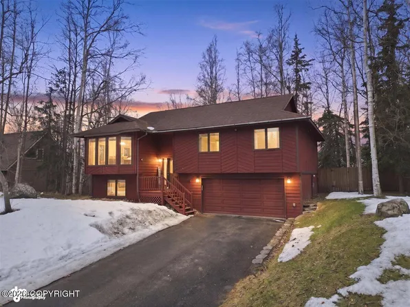 19207 Middleton Loop, Eagle River, AK 99577