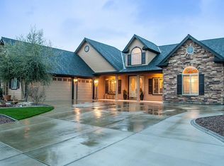 6722 W Damsen Ave, Visalia, CA 93291