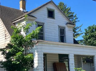 541 Lorain St, Sharon, PA 16146
