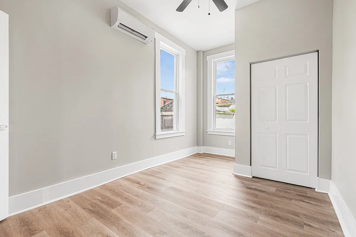 Building Photo - 813 Washington Ave #1