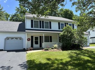 1602 Brand Farm Dr, South Burlington, VT 05403