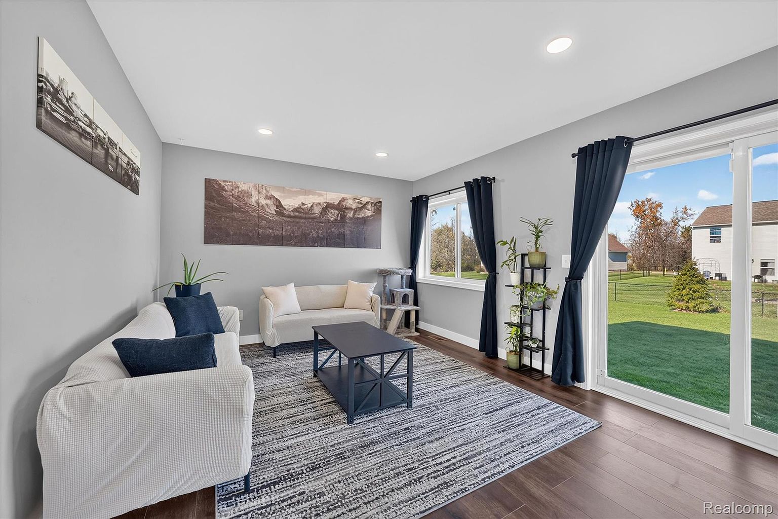 55 Old Carriage Ln, photo 15