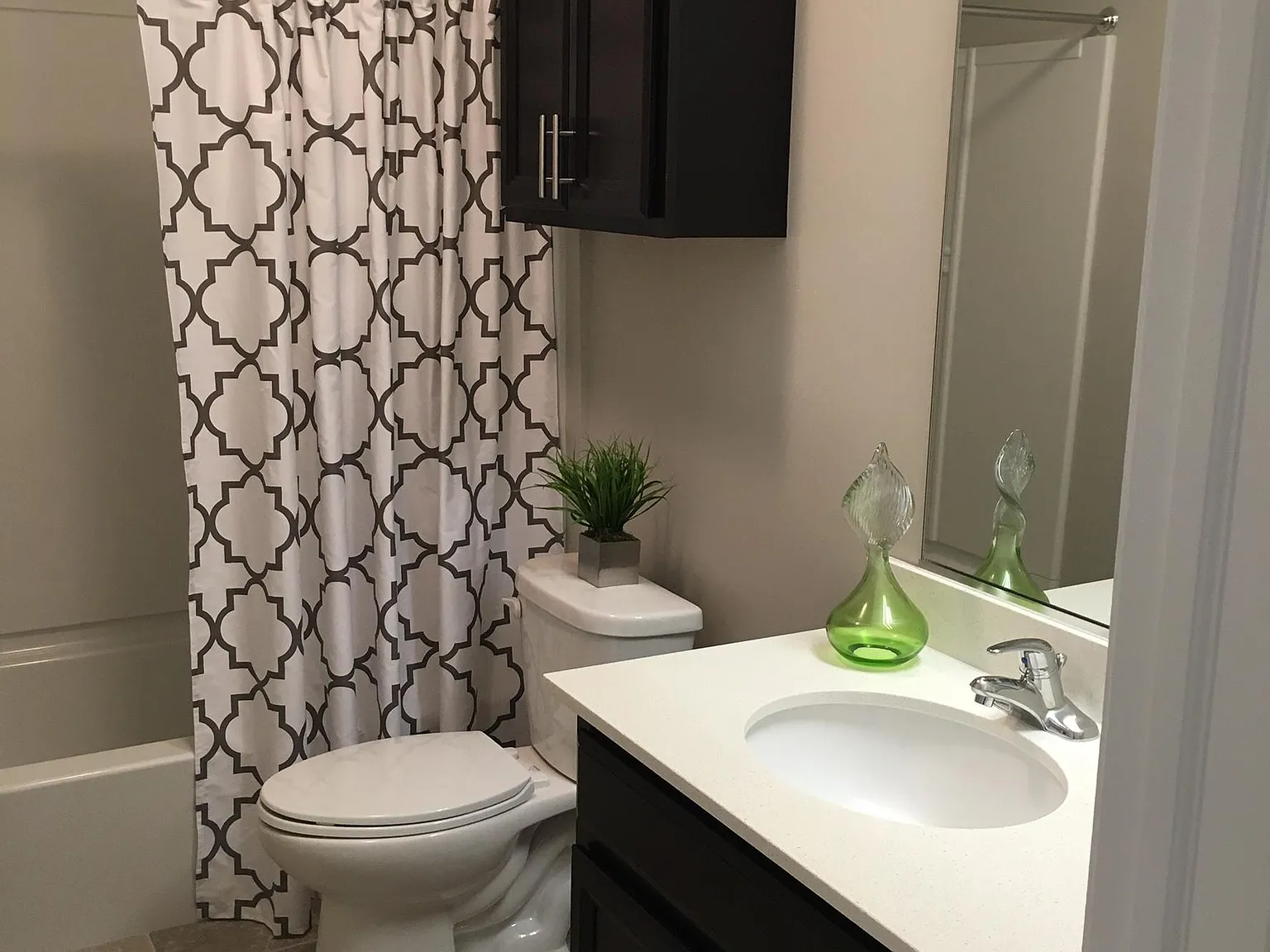 Bridgewater Apartments — Photo 4