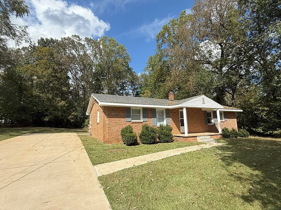 134 Forest Meadow Ave