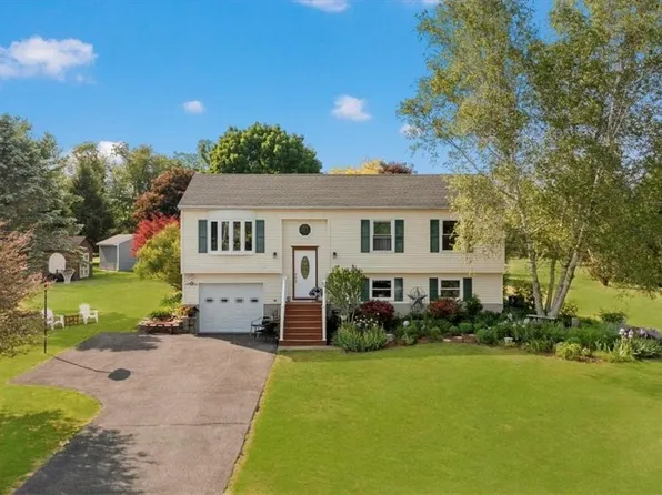 240 Gillespie Street, Pine Bush, NY 12566