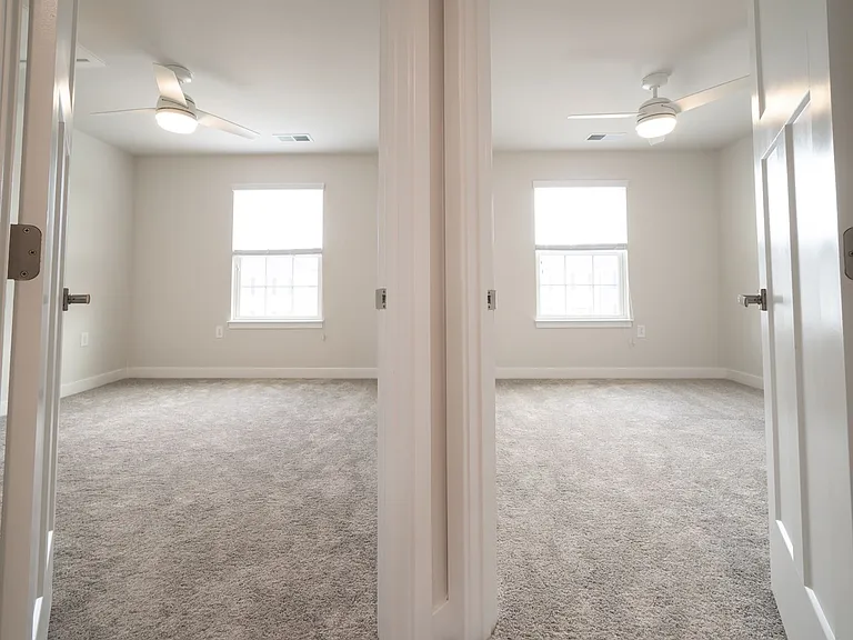 212 Tamworth Crk — Photo 11