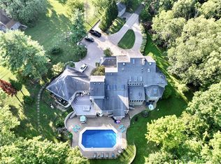 132 Meadow Ln, Hillsboro, OH 45133