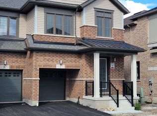 15 Blacklock St #7, Cambridge, ON N1S 0E2