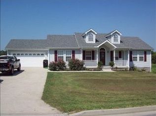 495 Short Line Pike, Berea, KY 40403