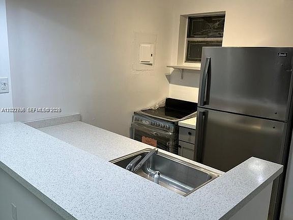 3rd image of 4271 NW 11th St APT 1