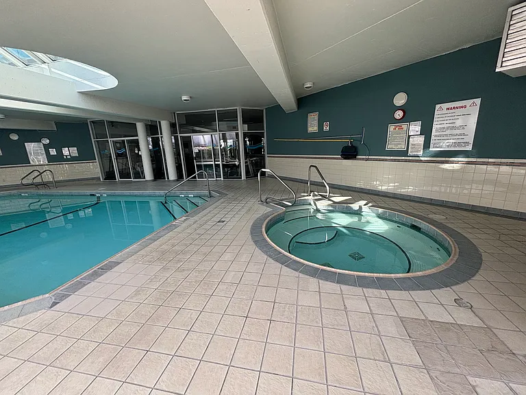 1065 Quayside Dr #1702 — Photo 23