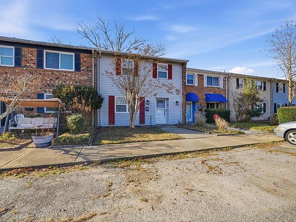 2nd image of 855 Cathedral Dr