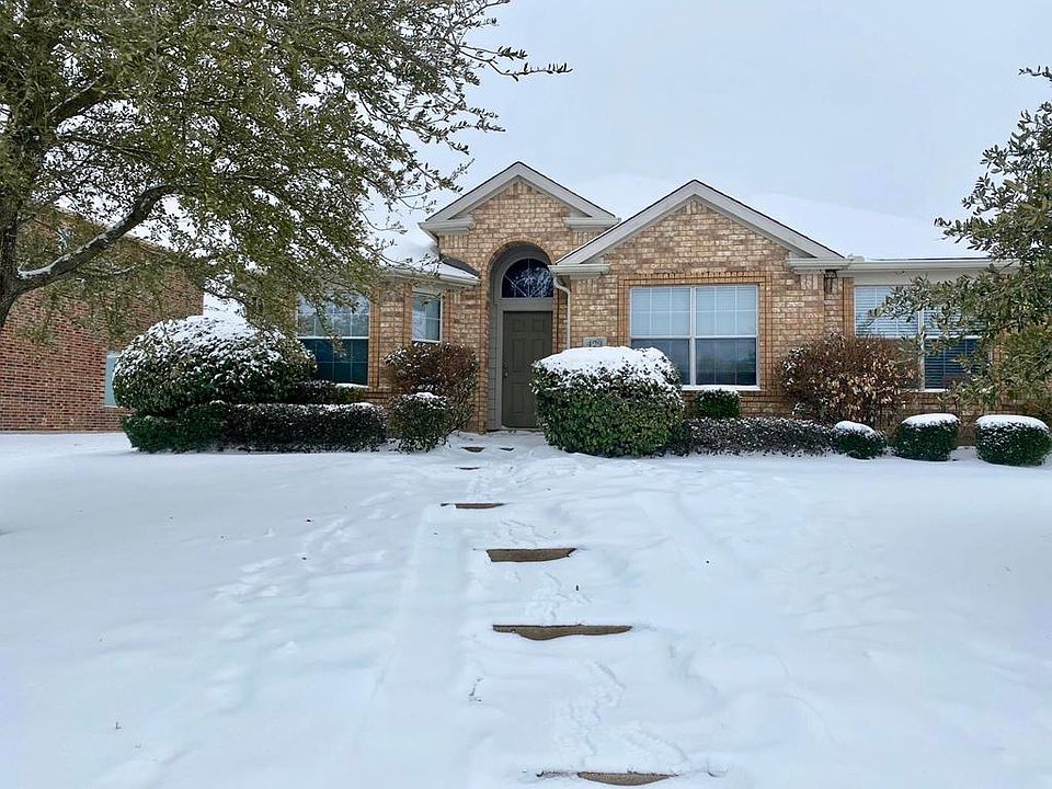 1st image of 429 Cookston Ln