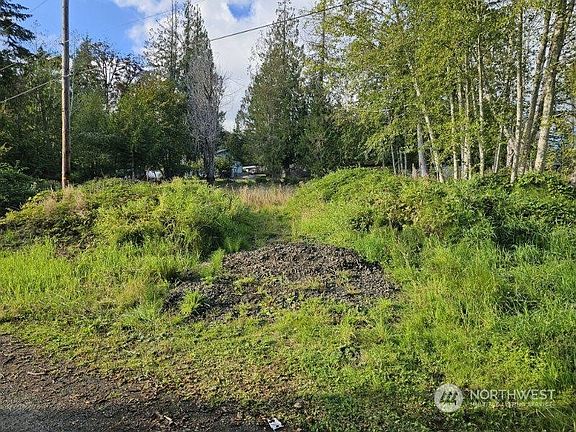 2nd image of 461 E Panorama Drive
