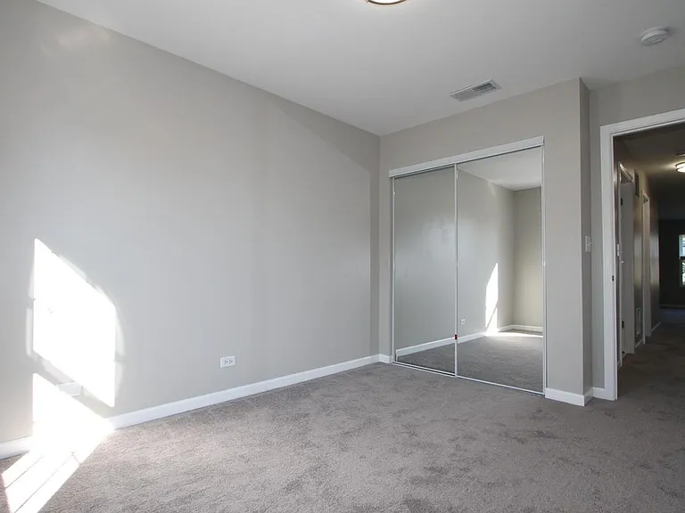 353 Springbrook Trl S — Photo 15