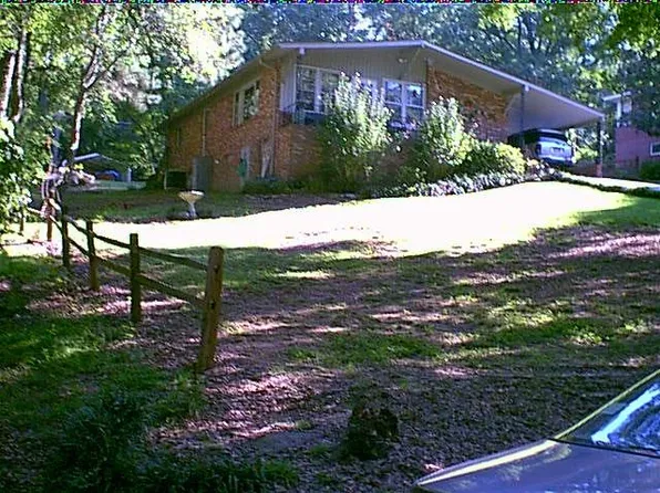 1205 Saluda River Dr, West Columbia, SC 29169