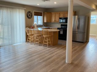 42 Pineswamp Rd UNIT 1, Ipswich, MA 01938