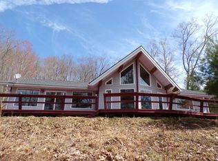 397 Hiddenwood Dr, Mountain City, TN 37683