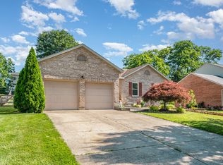 1218 Edinburgh Ln, Union, KY 41091