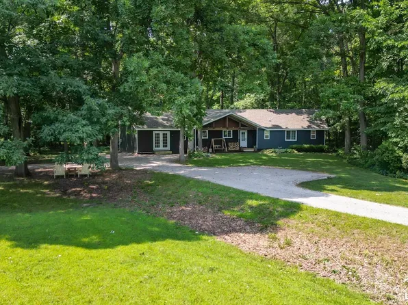 621 Baldwin Rd, Monroe, MI 48162