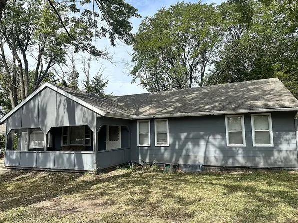 7932 E 71st St, Kansas City, MO 64133