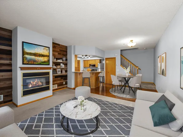 10942 Highland Rd #22, Minneapolis, MN 55438