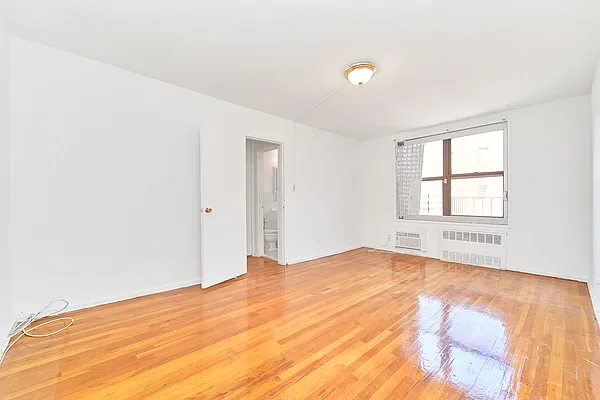 Sold by Compass | media 2