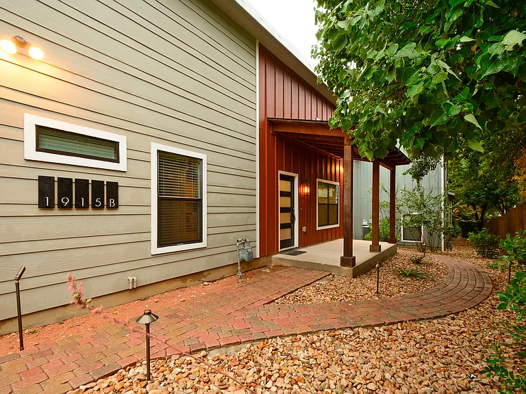1915 David St — Photo 18