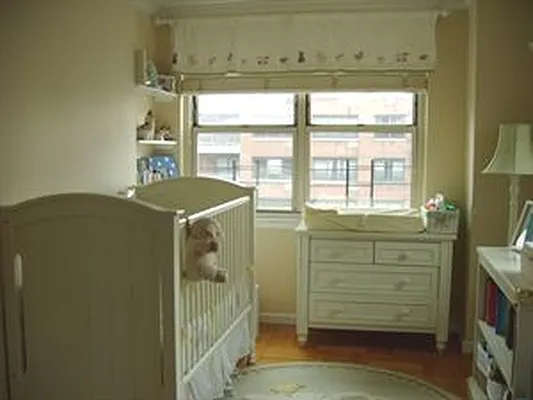 Sold by Douglas Elliman | media 15