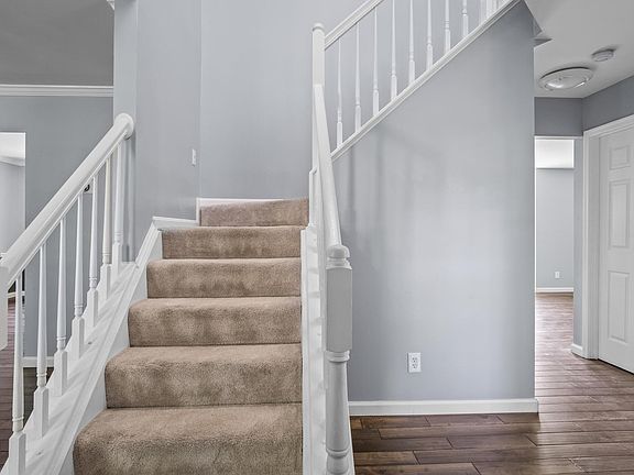 3rd image of 5308 Macomb Ct