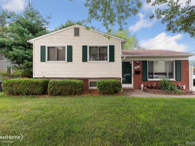 15925 Harrison, Romulus, MI, 48174