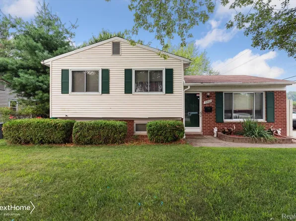 15925 Harrison, Romulus, MI 48174