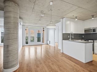 252 Rue Gordon #207, Montreal, QC H4G2R4