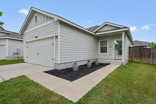 791 Circle Way Photo 1