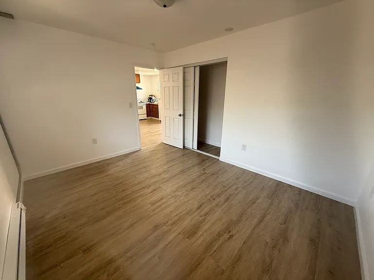 329 Tennyson Rd #327 — Photo 4