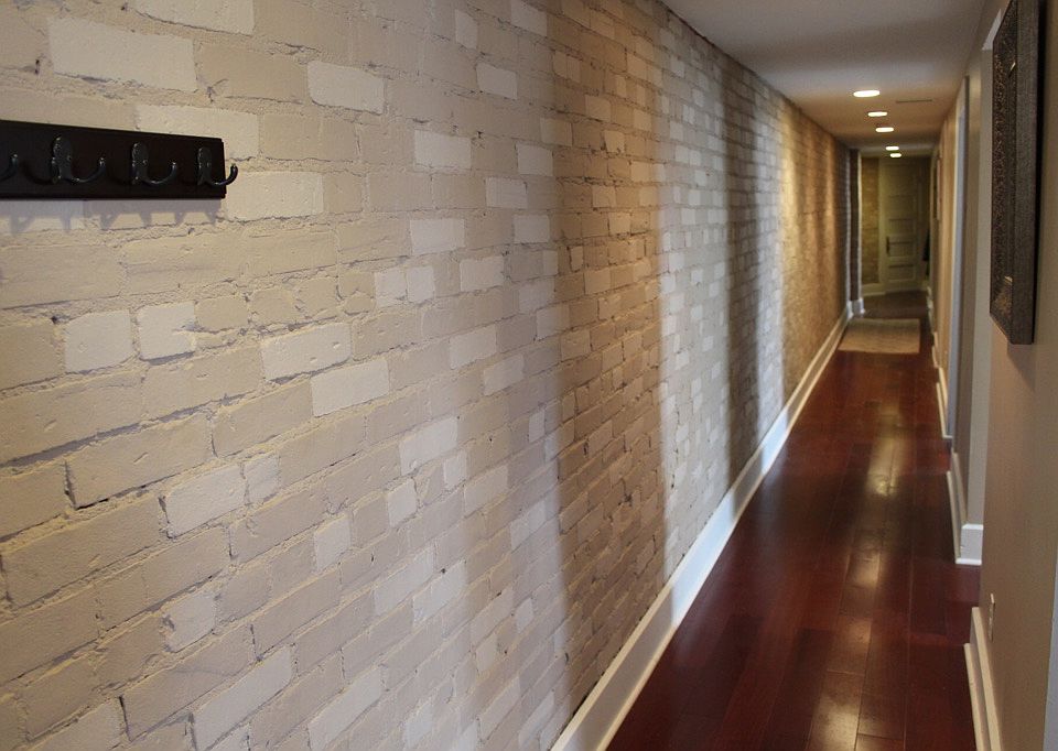 2nd image of 627 N Pennsylvania St #2
