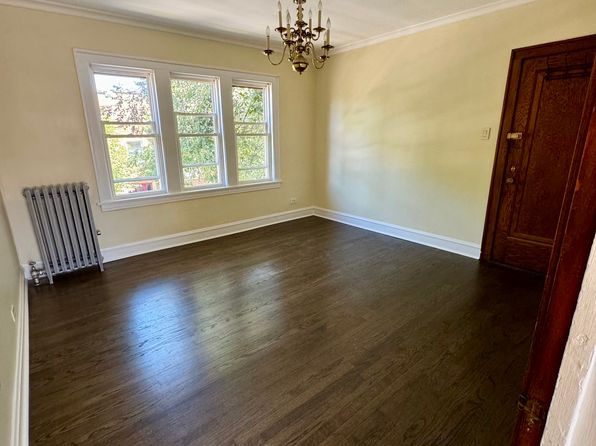 5417 W Wellington Ave #2