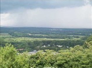 22 Pinnacle Ridge Rd, Farmington, CT 06032