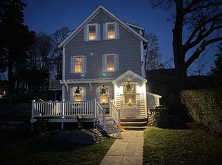 23 Stockbridge St, Cohasset, MA 02025